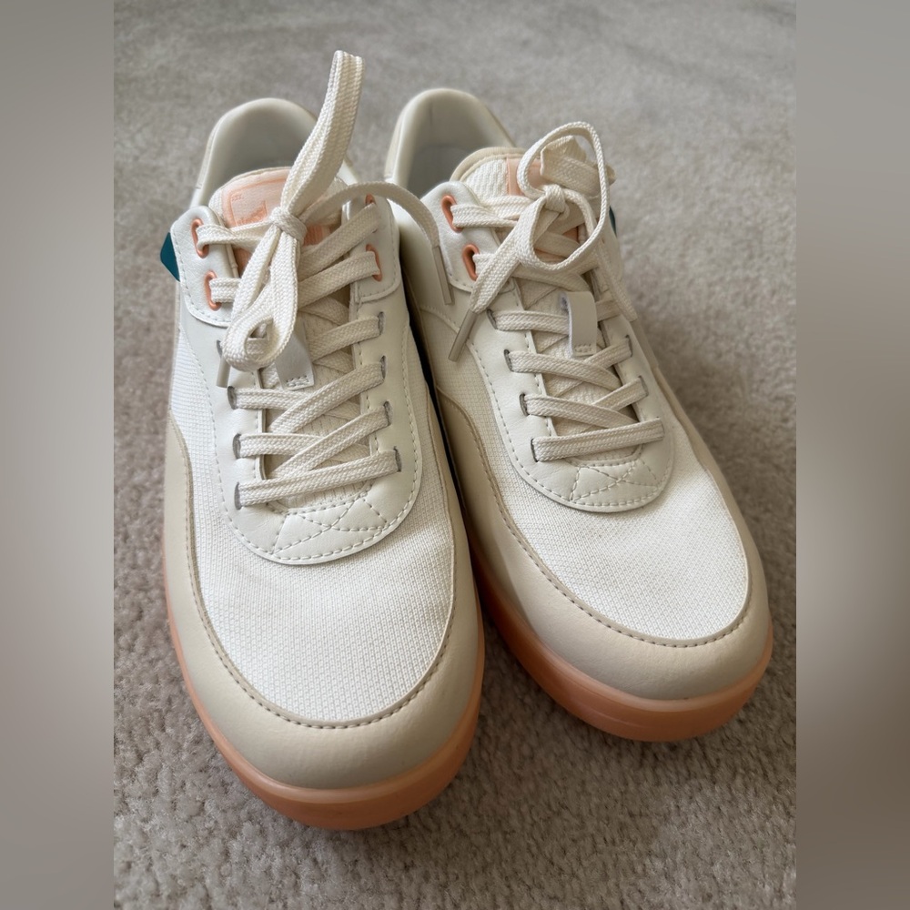 Vessi Women's Sneakers in Ivory and Peach Gum Sole